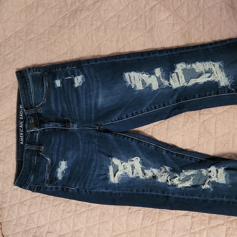 American eagle stretch skinny jeans with holes size 4
